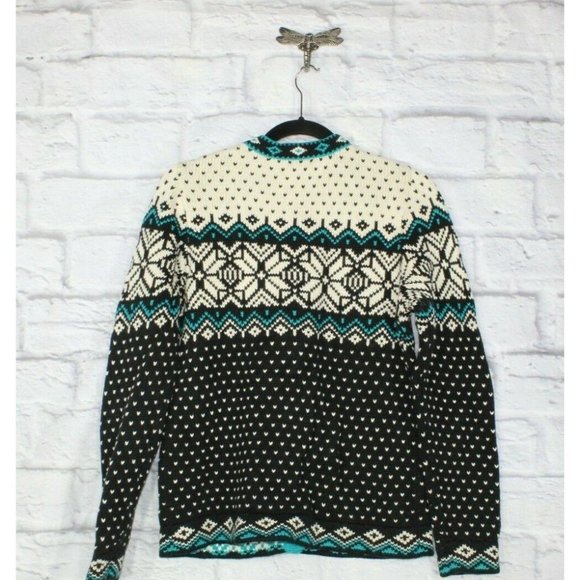 LL Bean Black Snowflakes Fair Cotton Button Down Nordic Sweater Size S - Picture 4 of 9